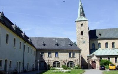 Kloster Huysburg – Aufzugsanbau zur barrierefreien Erschließung am Gästehausflügel „Abt Nikolaus“